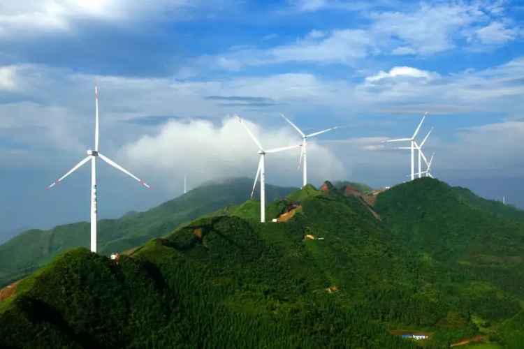 風(fēng)力發(fā)電場(chǎng)山上接地 風(fēng)力發(fā)電場(chǎng)山上接地