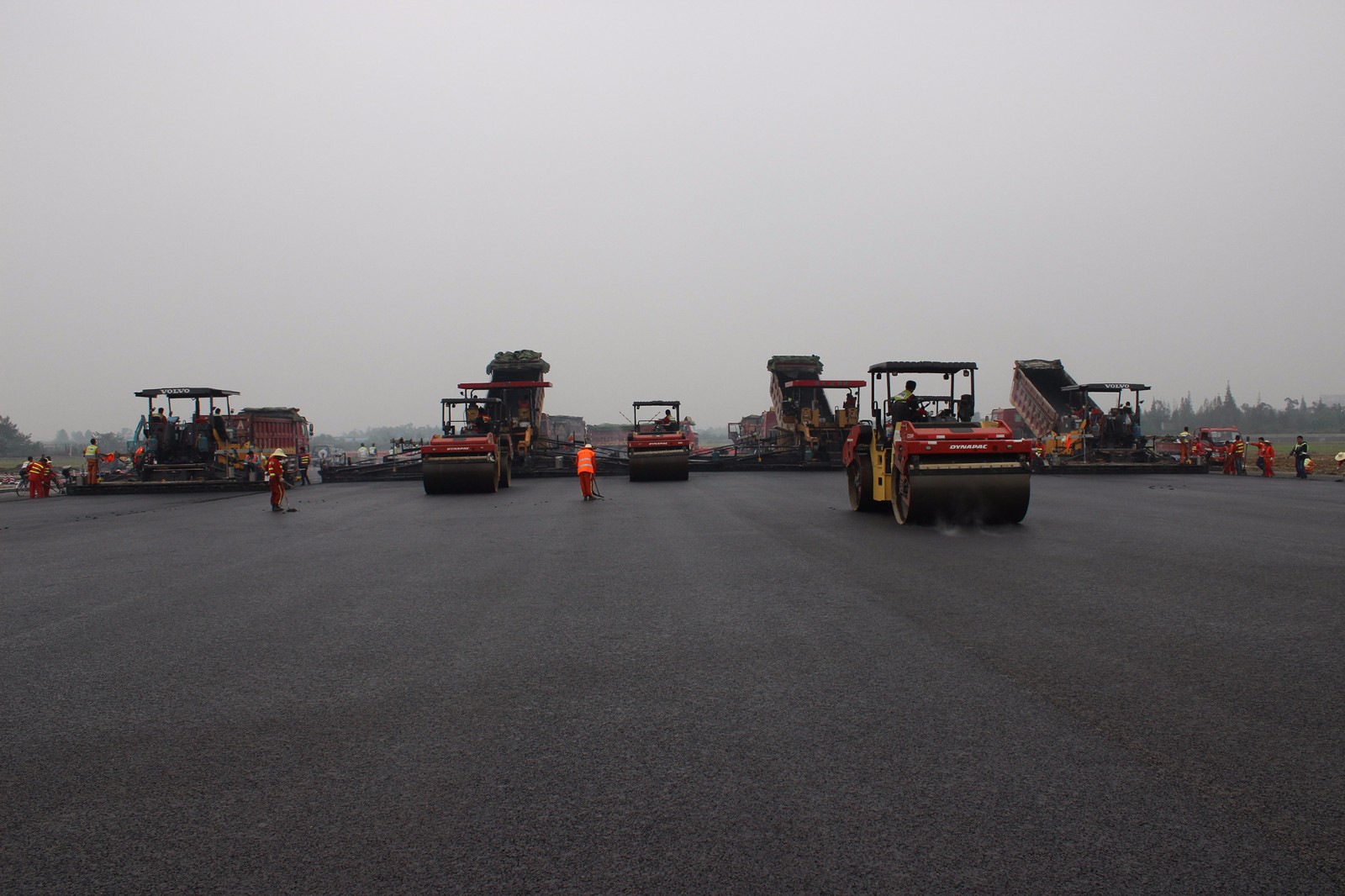 1692754719530467.jpg 1512542858305907.jpg